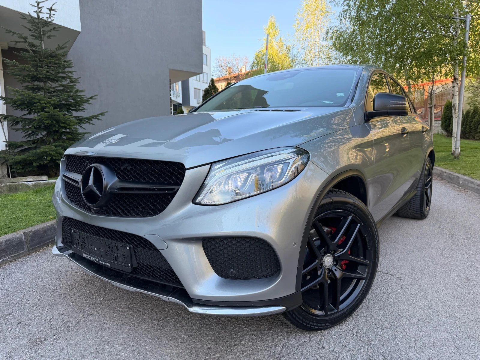 Mercedes-Benz GLE 350 COUPE / AMG OPTIC / ПОДГРЕВ, снимка 3 - Автомобили и джипове - 54426535