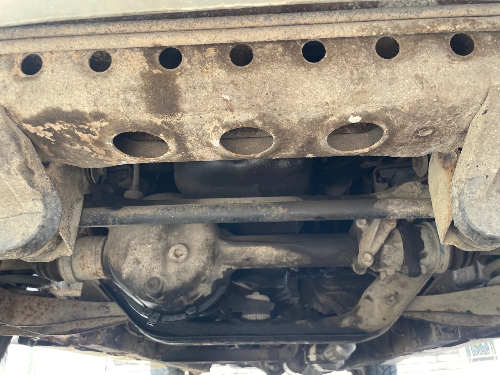 Suzuki Vitara 2.0D I/C Turbo ВСИЧКО ПЛАТЕНО, снимка 16 - Автомобили и джипове - 54489739