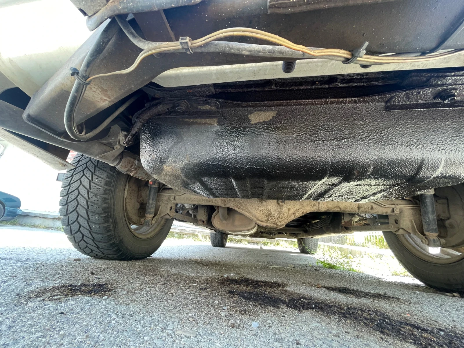 Suzuki Vitara 2.0D I/C Turbo ВСИЧКО ПЛАТЕНО, снимка 14 - Автомобили и джипове - 54489739