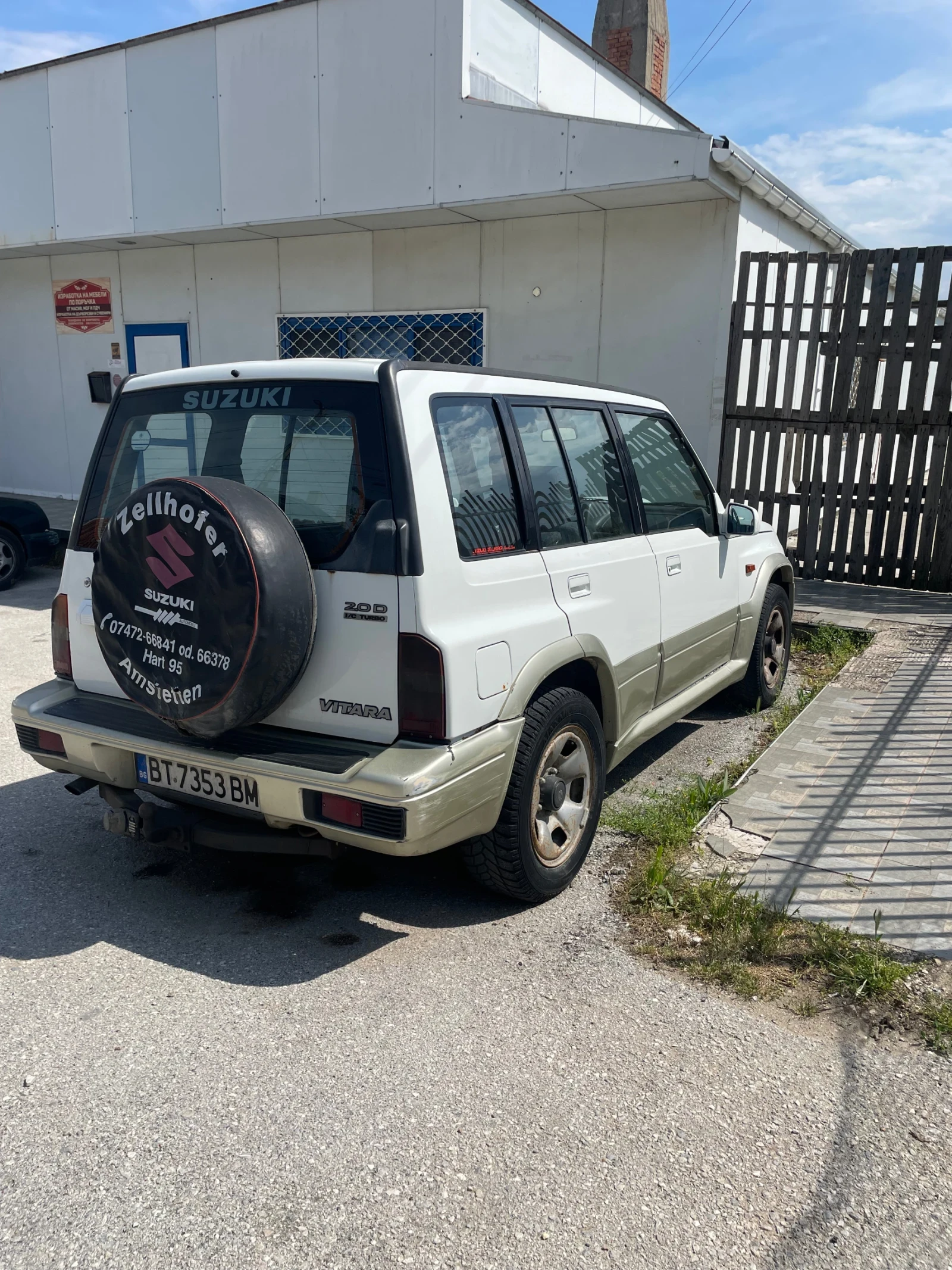 Suzuki Vitara 2.0D I/C Turbo ВСИЧКО ПЛАТЕНО, снимка 3 - Автомобили и джипове - 54489739