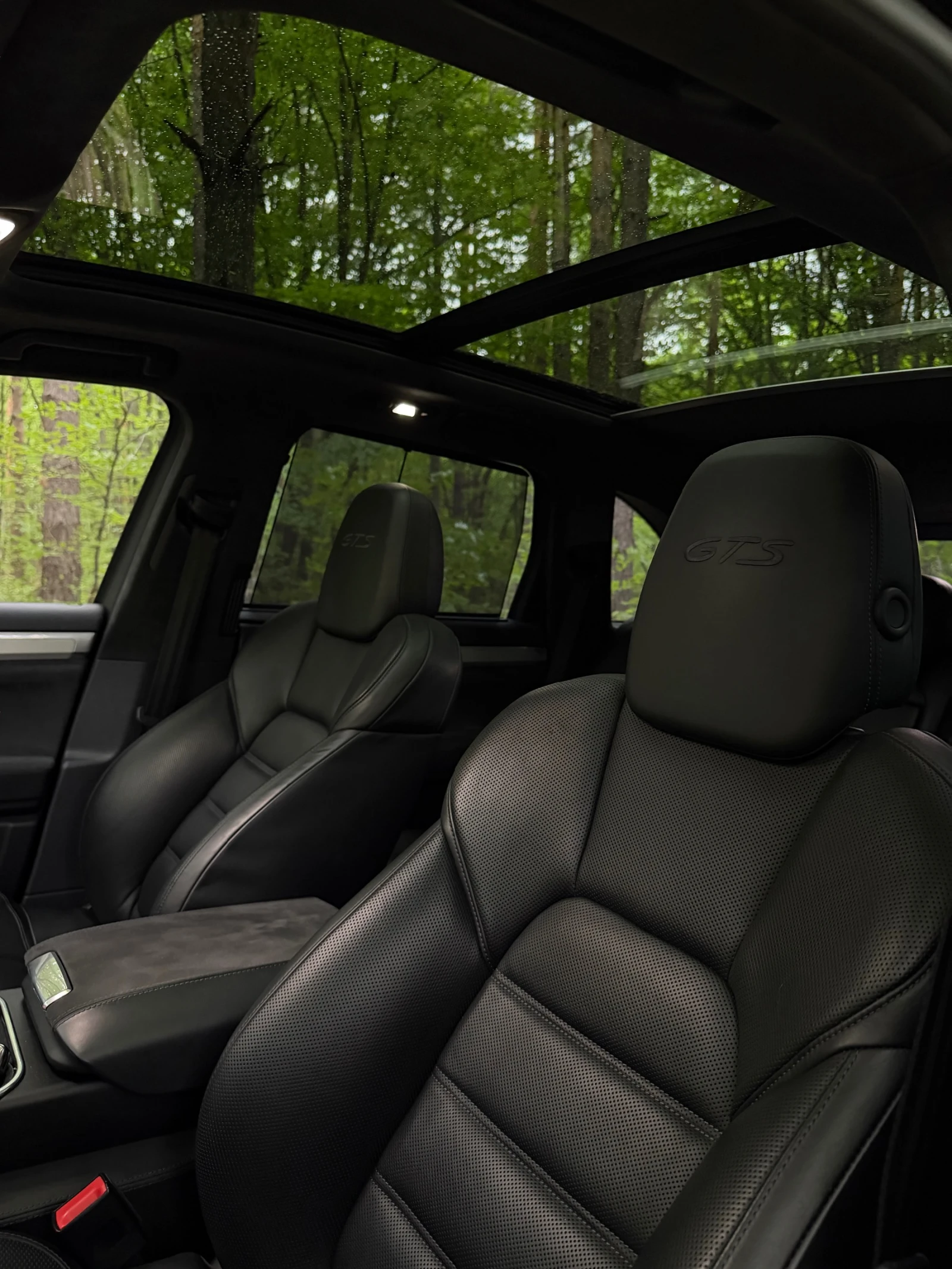 Porsche Cayenne, снимка 11 - Автомобили и джипове - 54575750