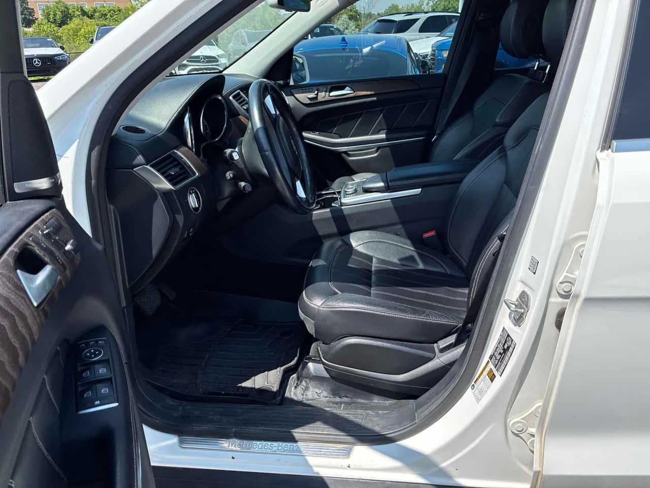 Mercedes-Benz GL 350 BlueTEC/ПОДГРЕВИ/360 КАМЕРИ/ПАНОРАМА/OT MERCEDES, снимка 7 - Автомобили и джипове - 55112090