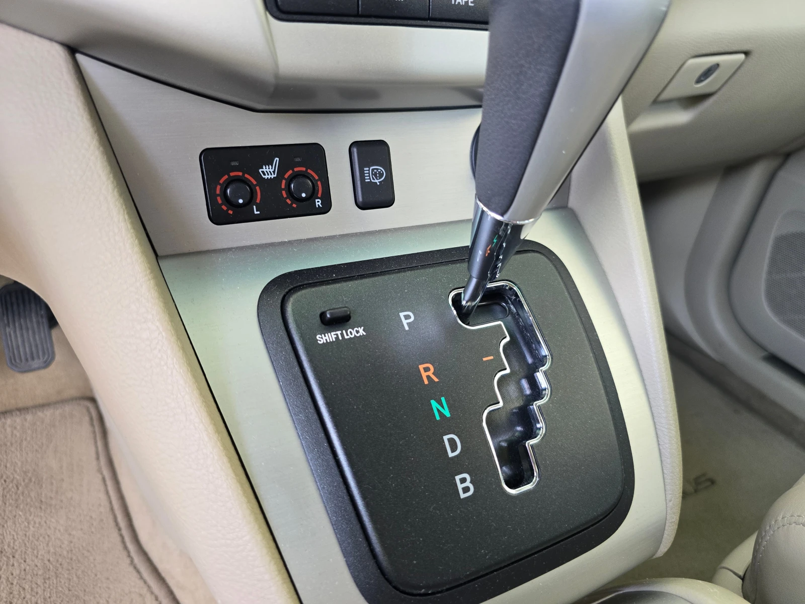 Lexus RX 400h HYBRID/3.3i/V6/4x4/FULL/Лизинг, снимка 13 - Автомобили и джипове - 55643794