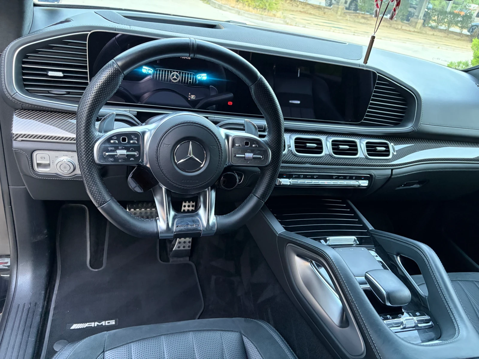 Mercedes-Benz GLE 63 S AMG Coupe 4Matic+ /EQ Boost&Carbon /Burmesrer /, снимка 6 - Автомобили и джипове - 56185810