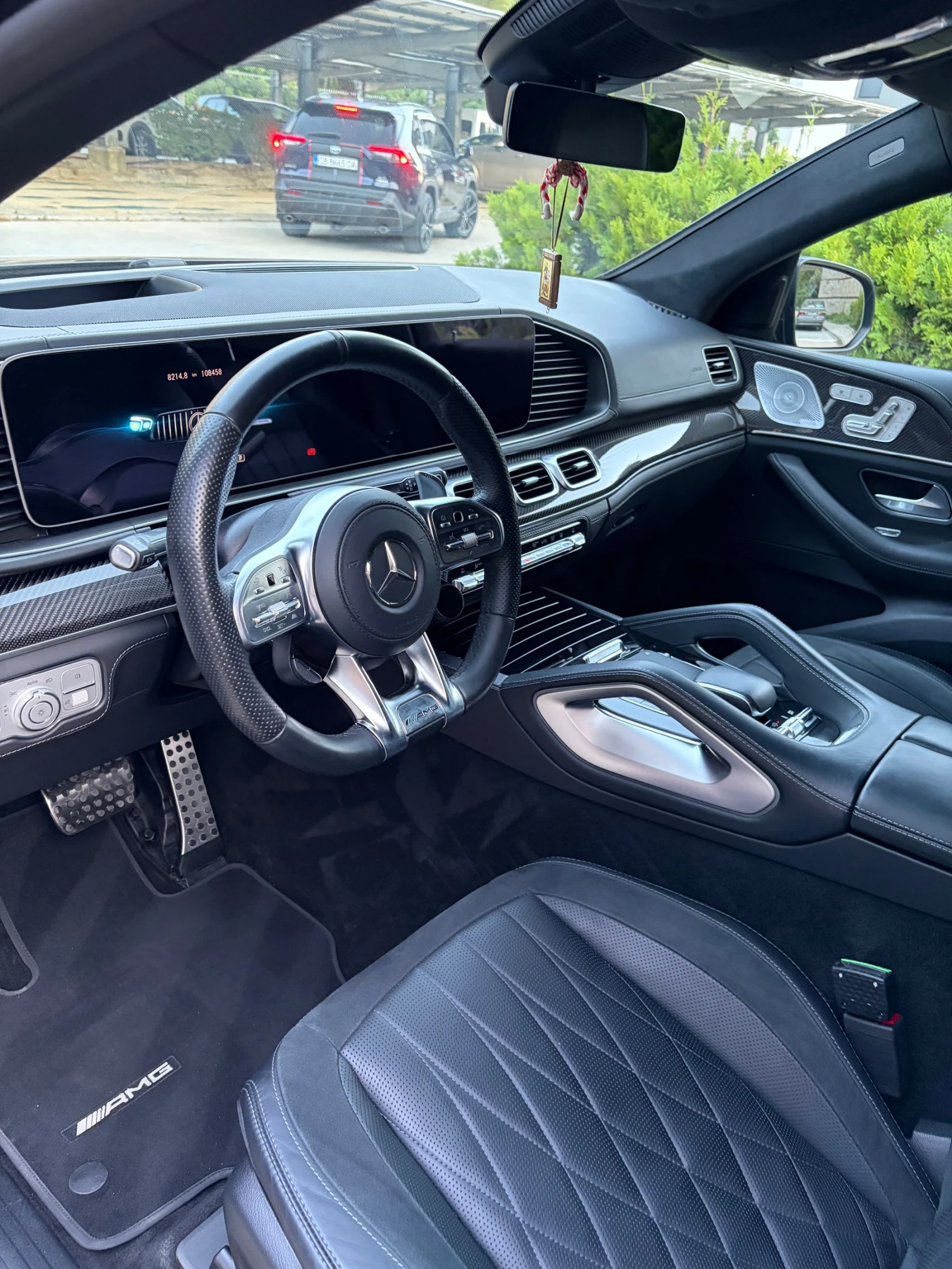 Mercedes-Benz GLE 63 S AMG Coupe 4Matic+ /EQ Boost&Carbon /Burmesrer /, снимка 5 - Автомобили и джипове - 56185810