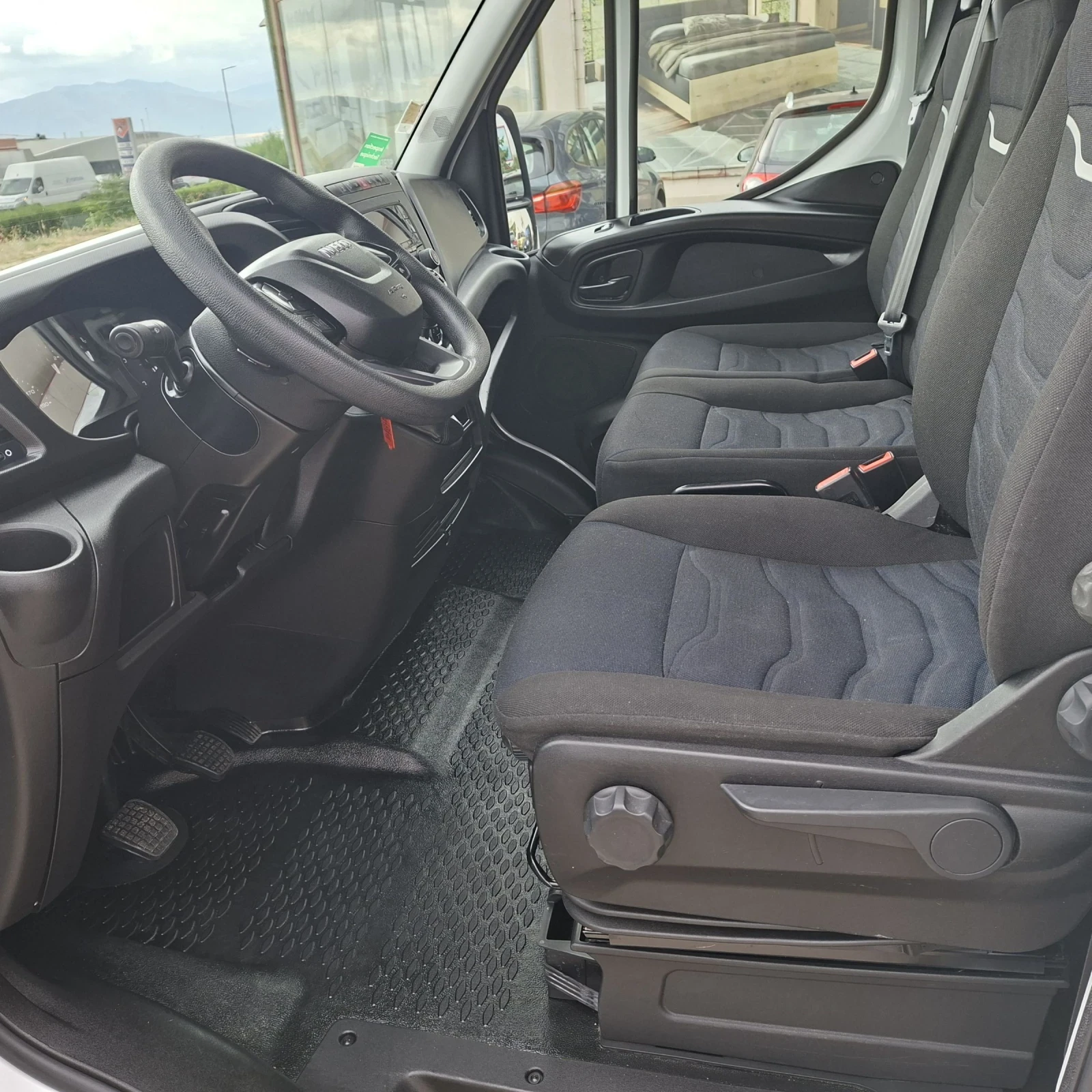 Iveco Daily 35c16 3.0  66000     | Mobile.bg   12