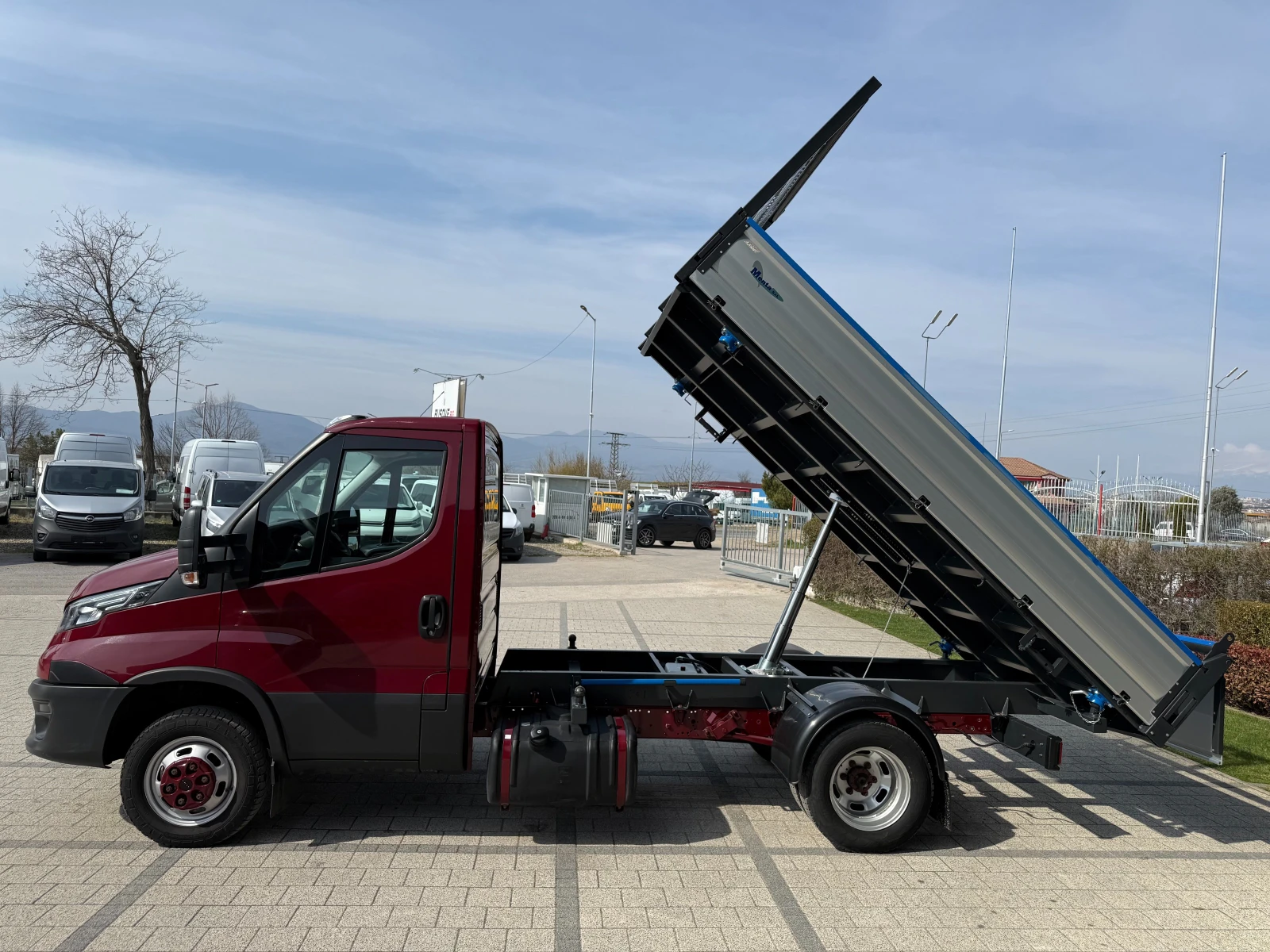 Iveco Daily 50C18 3.0HPI до 3.5т. 3.55м. Клима Euro 6, снимка 5 - Бусове и автобуси - 53982993