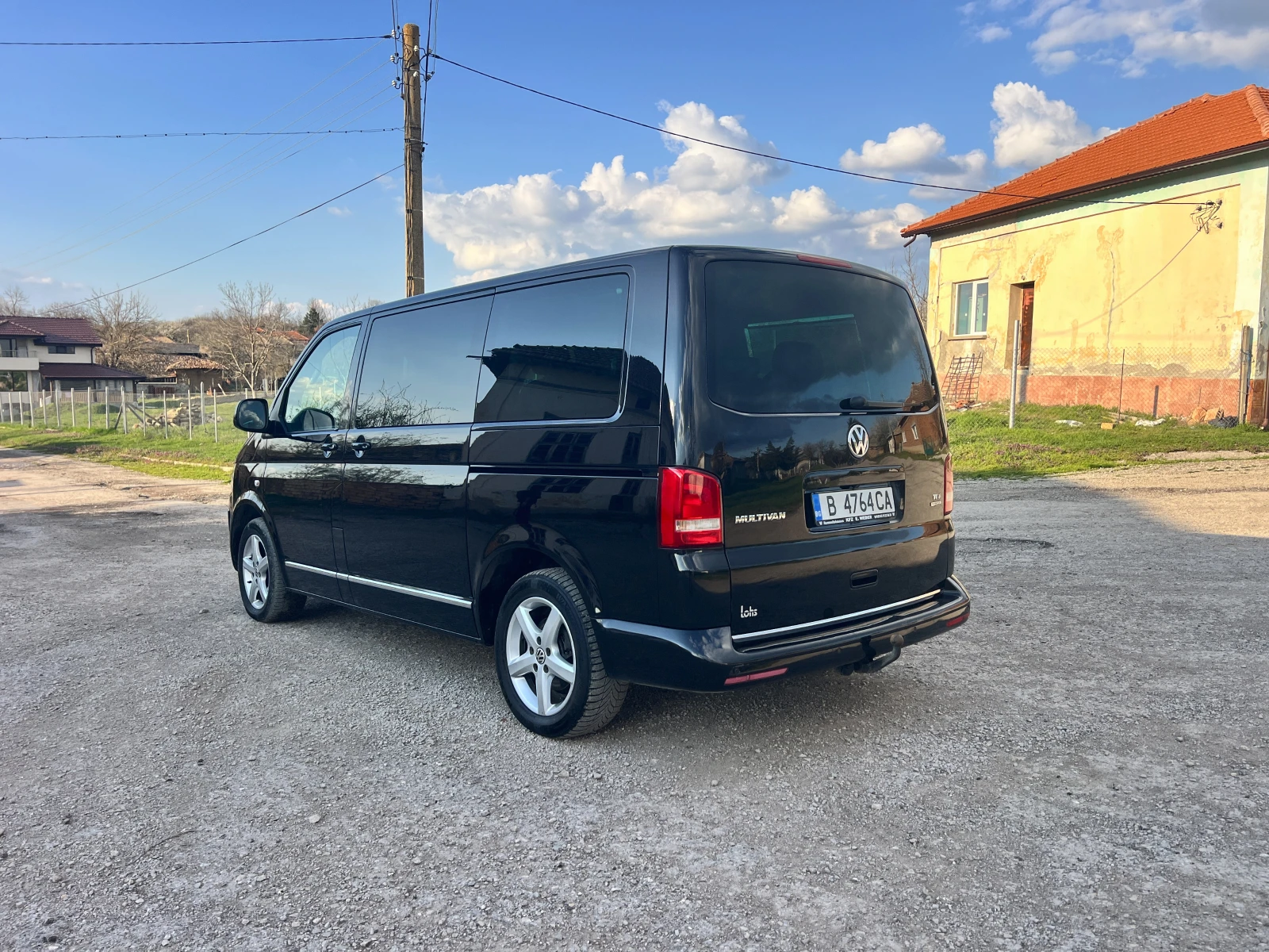 VW Multivan 2.0 TDI 180кс, снимка 4 - Бусове и автобуси - 55087849