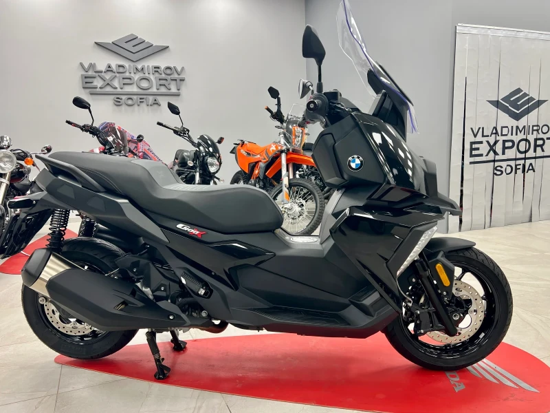 BMW C 400 X 2024 - 449лв/месец, снимка 3 - Мотоциклети и мототехника - 52516714