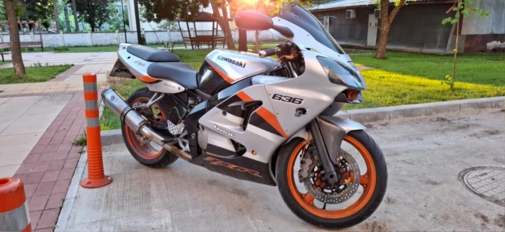 Kawasaki Zxr ZX-6R 636 - изображение 3