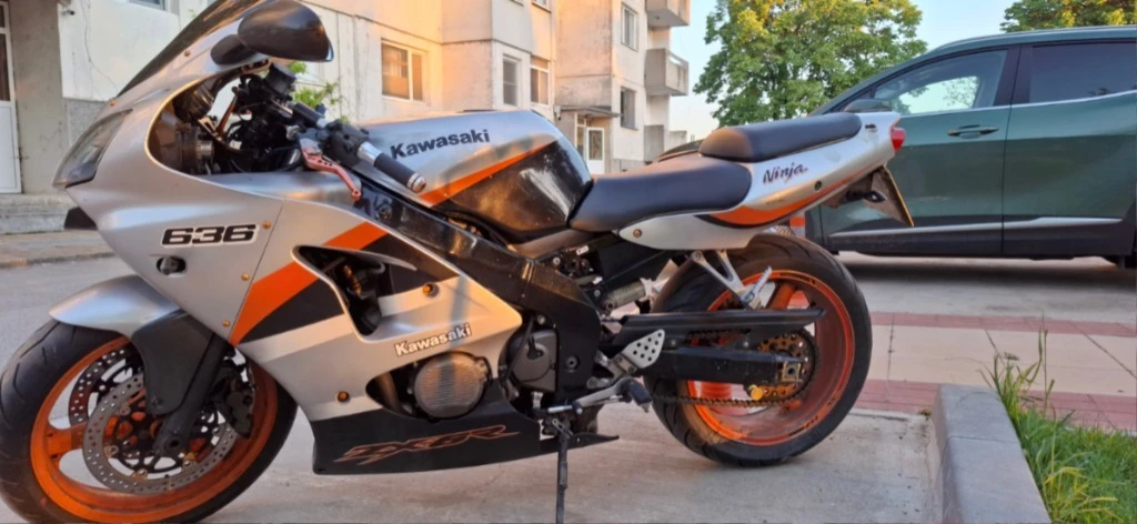 Kawasaki Zxr ZX-6R 636 - изображение 4