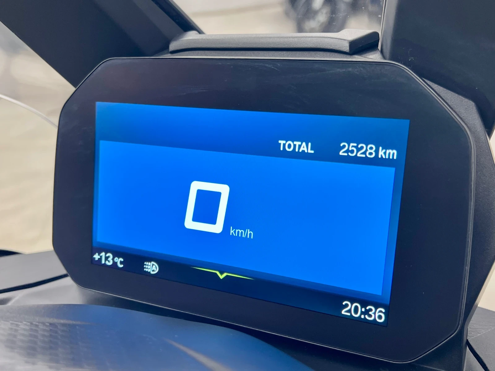 BMW C 400 X 2024  | Mobile.bg   9