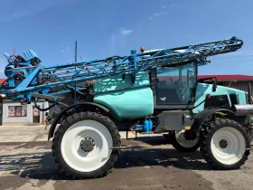 Самоходна пръскачка Berthoud Raptor 2540, снимка 11