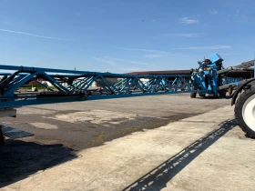 Самоходна пръскачка Berthoud Raptor 2540 | Auto.bg — изображение 5