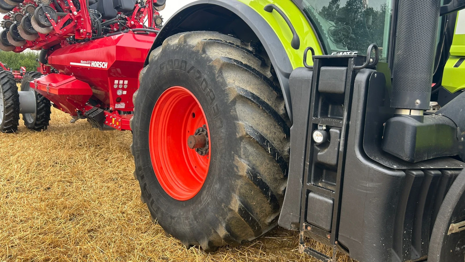 Трактор Claas Axion 950 CMATIC лизинг с първоначална вноска 20 % - изображение 5