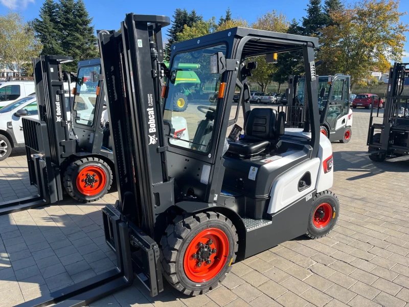 Мотокар Bobcat D25NXP, снимка 3 - Индустриална техника - 51235558