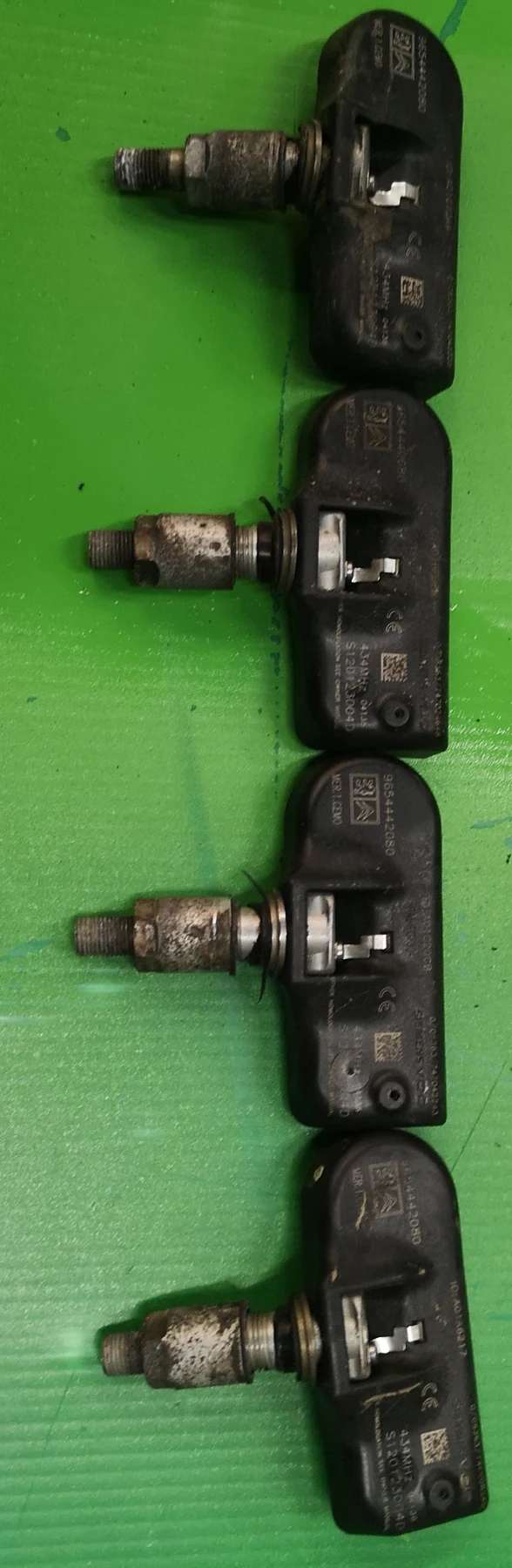     , .  | Mobile.bg   1