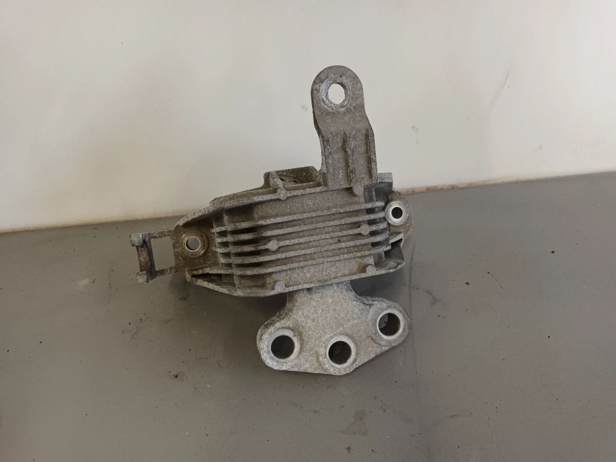 ������ �������� ���� ����� 1.3 ����� j | Mobile.bg � ����������� 1