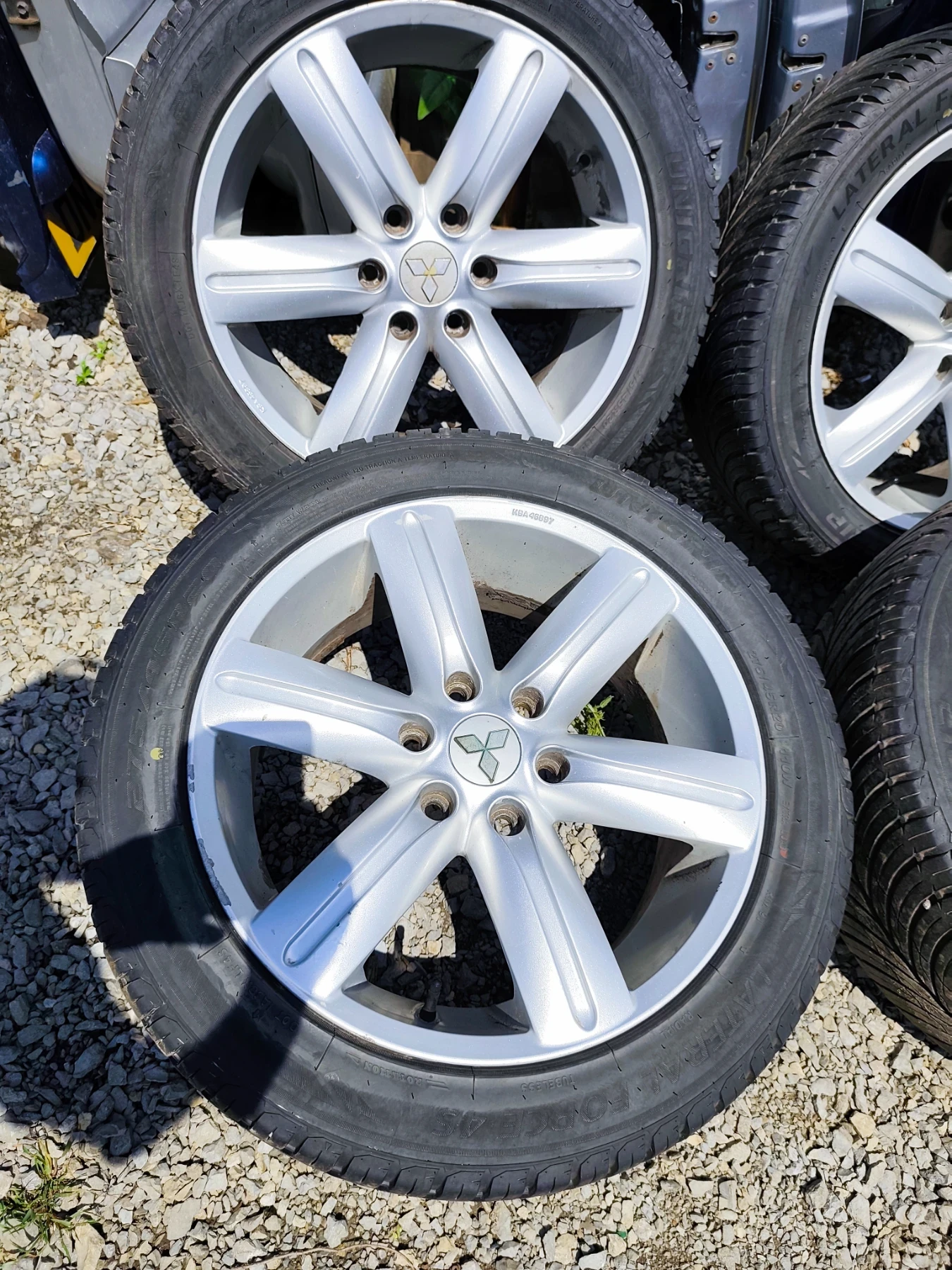 ���� � ������ 275/45R20 �� Mitsubishi Pajero | Mobile.bg � ����������� 4