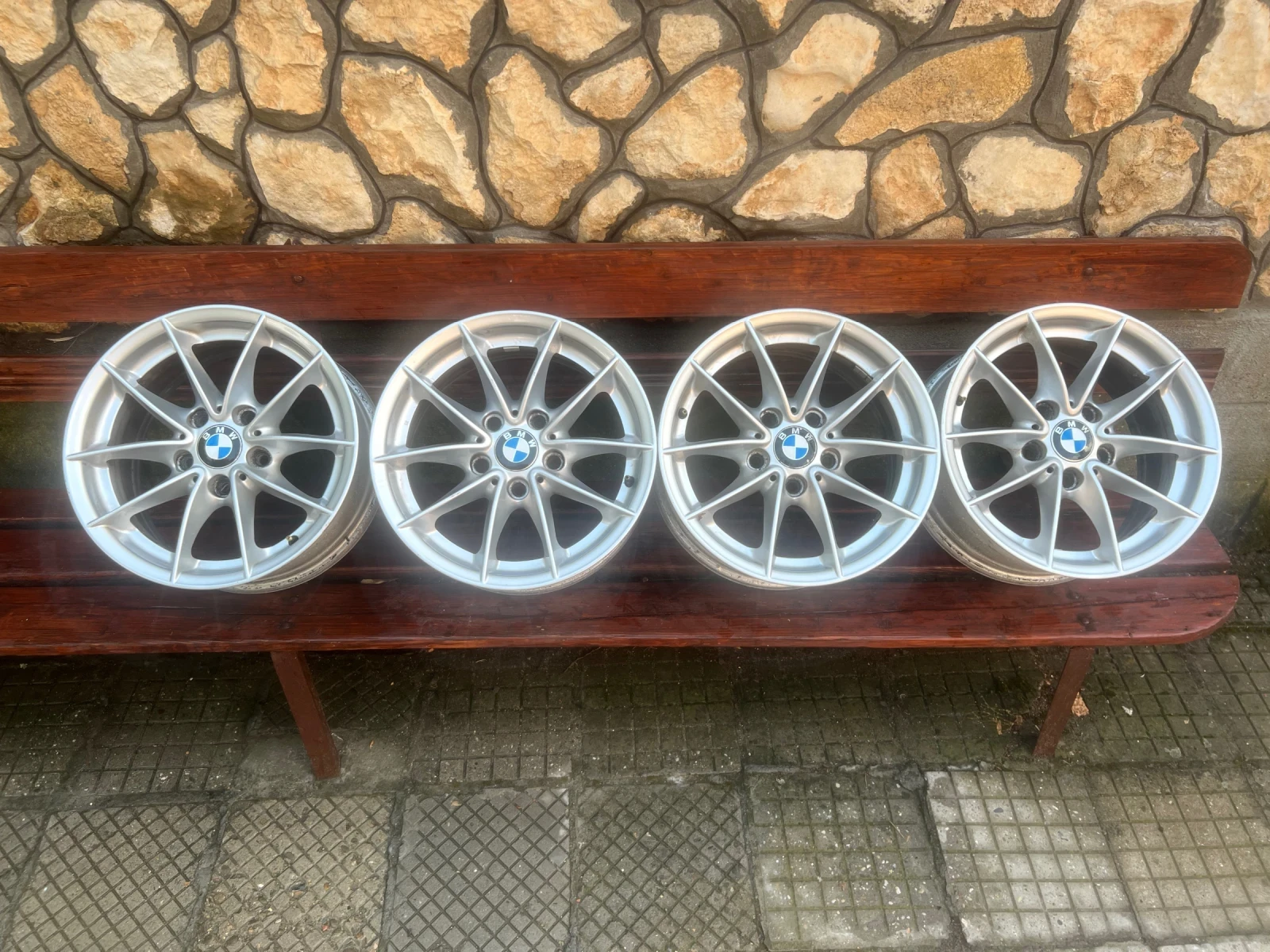 ������ | Mobile.bg � ����������� 4