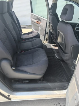Seat Alhambra, снимка 9