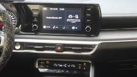 Kia K5 PRESTIGE 2.0* ПОДГРЕВ СЕДАЛКИ/ВОЛАН* hellascars.bg, снимка 10