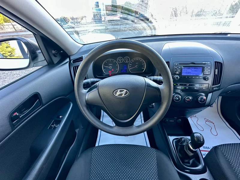 Hyundai I30 1.6 дизел, снимка 10 - Автомобили и джипове - 47431960