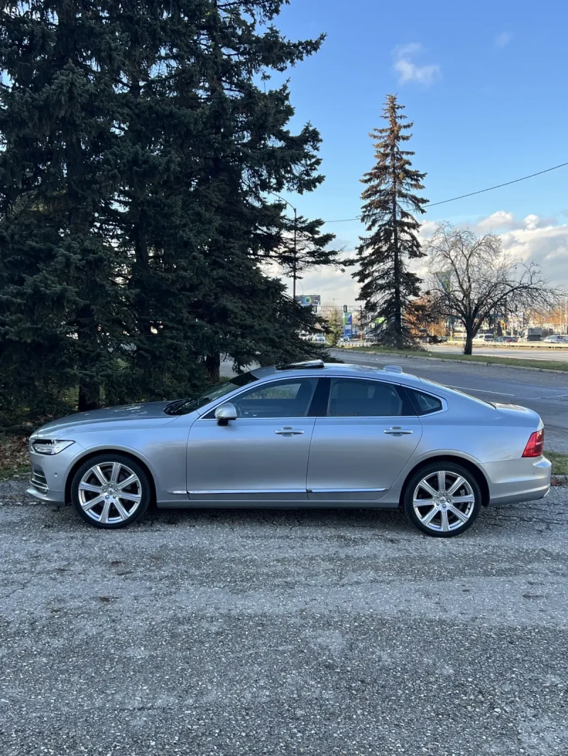 Volvo S90 D5-235к.с.4х4 ПЕЧКА ФУЛЛ МАКС , снимка 3 - Автомобили и джипове - 48250814