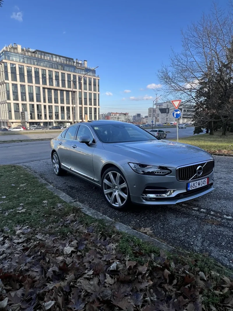 Volvo S90 D5-235к.с.4х4 ПЕЧКА ФУЛЛ МАКС , снимка 1 - Автомобили и джипове - 48250814