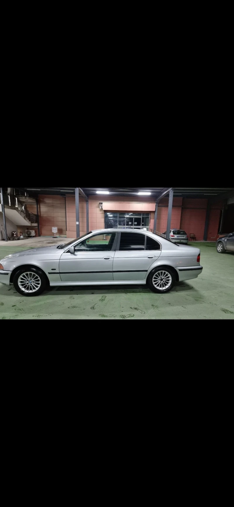 BMW 520, снимка 2 - Автомобили и джипове - 48434942