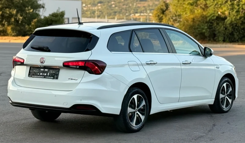 Fiat Tipo 1.6D 120к.с * Навигация* * Камера* * Дистроник* , снимка 6 - Автомобили и джипове - 51333609