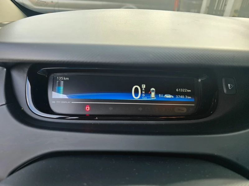 Renault Zoe 41kw Swiss Edition Z.E, снимка 5 - Автомобили и джипове - 52313911