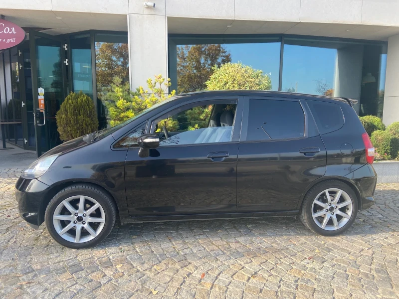 Honda Jazz, снимка 2 - Автомобили и джипове - 52214123