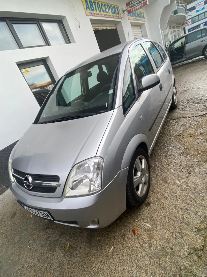 Opel Meriva, снимка 2 - Автомобили и джипове - 52365592