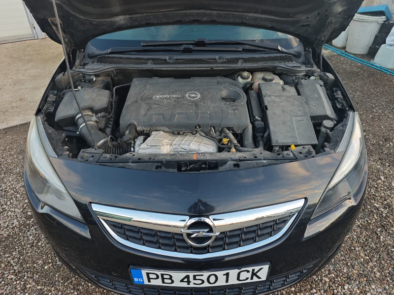 Opel Astra 2.0CDTI-160hp* NAVI* ОБСЛУЖЕН* НОВА, снимка 16 - Автомобили и джипове - 52831215