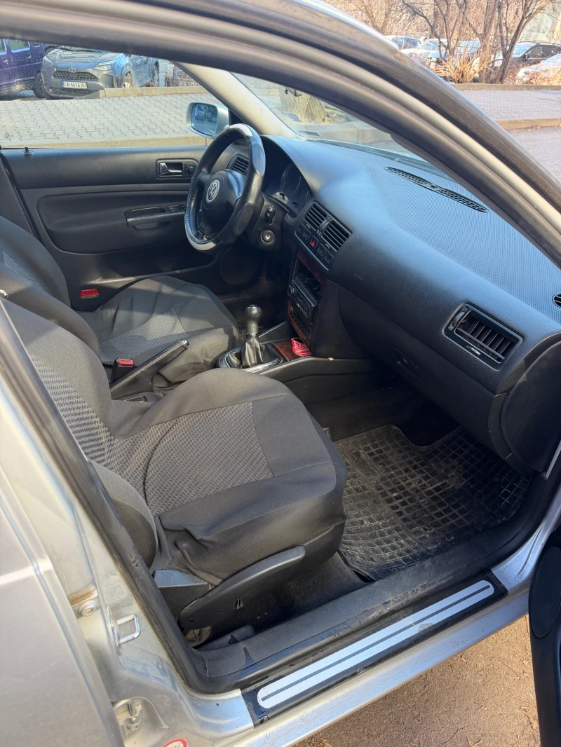 VW Bora 1.9 ДИЗЕЛ 116 кс, снимка 6 - Автомобили и джипове - 53043436