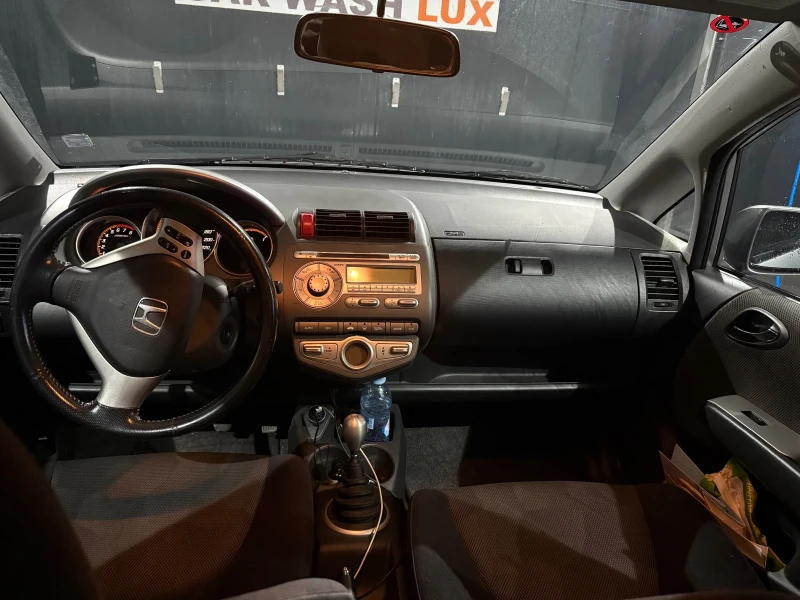 Honda Jazz, снимка 6 - Автомобили и джипове - 53236265