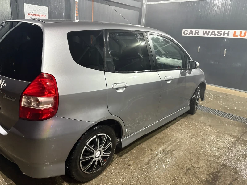 Honda Jazz, снимка 5 - Автомобили и джипове - 53236265