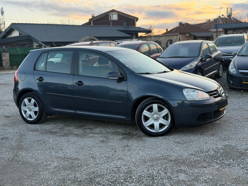 VW Golf 1.9TDI 105кс АВТОМАТИК-DSG НАВИ КЛИМАТРОНИК, снимка 7 - Автомобили и джипове - 53501122