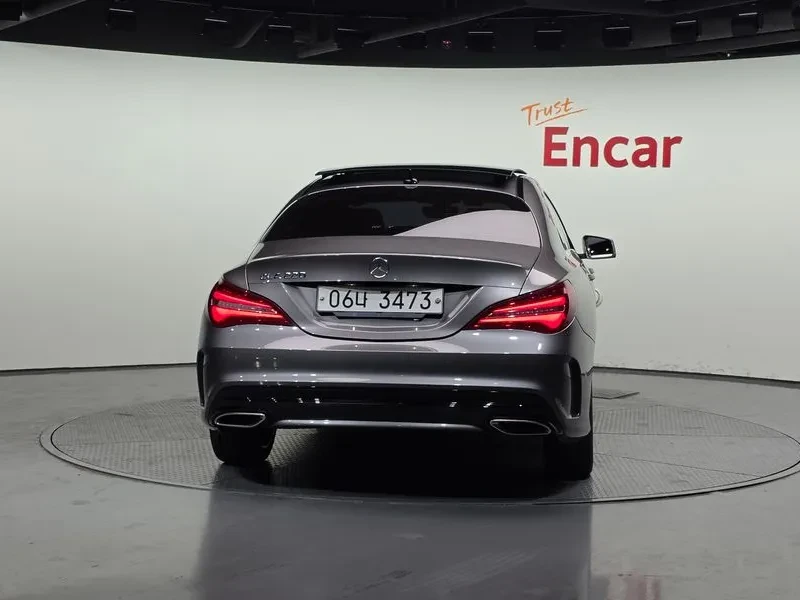 Mercedes-Benz CLA 2.5, снимка 4 - Автомобили и джипове - 54288342