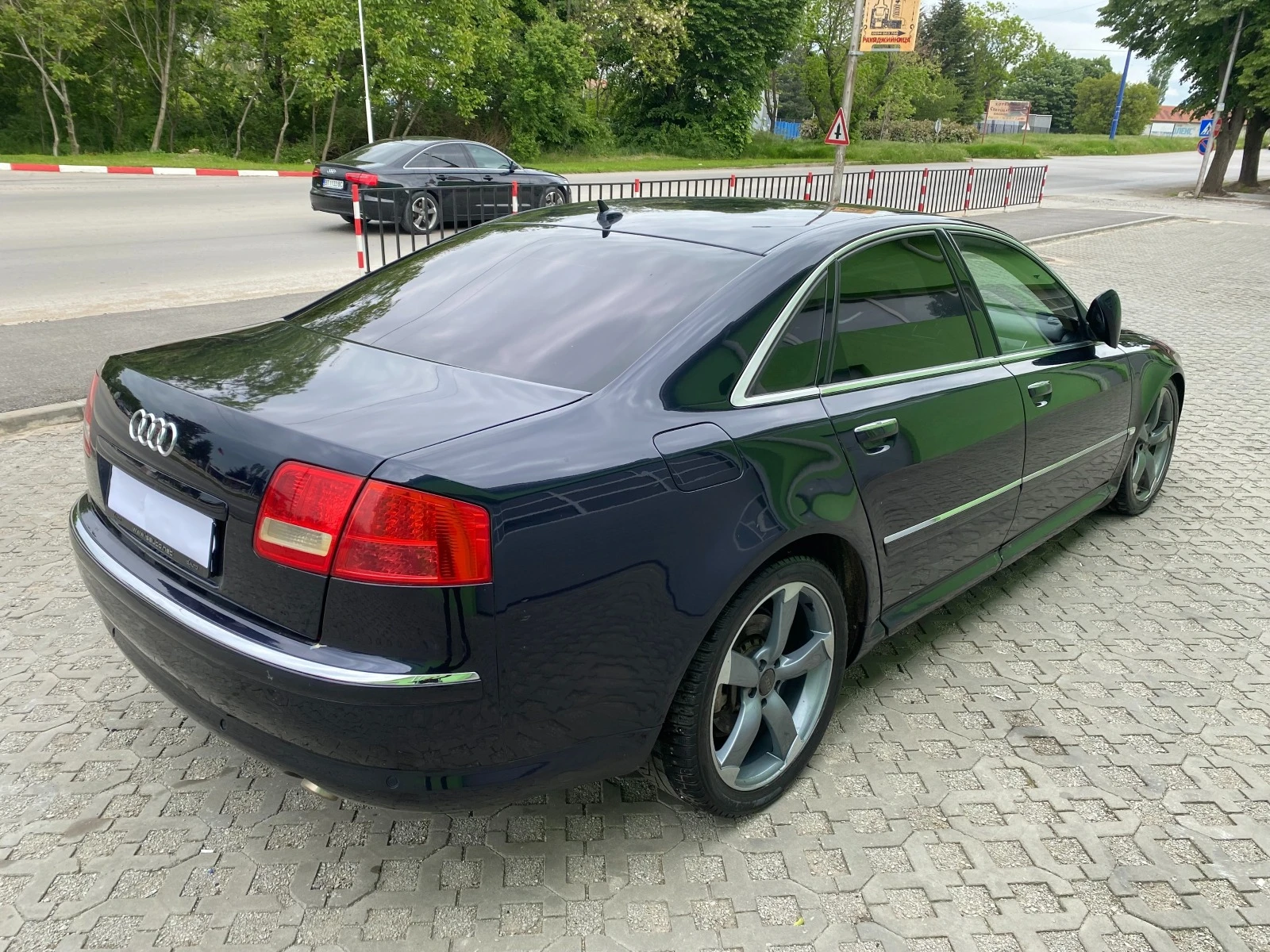 Audi A8 4.2TDI - изображение 6