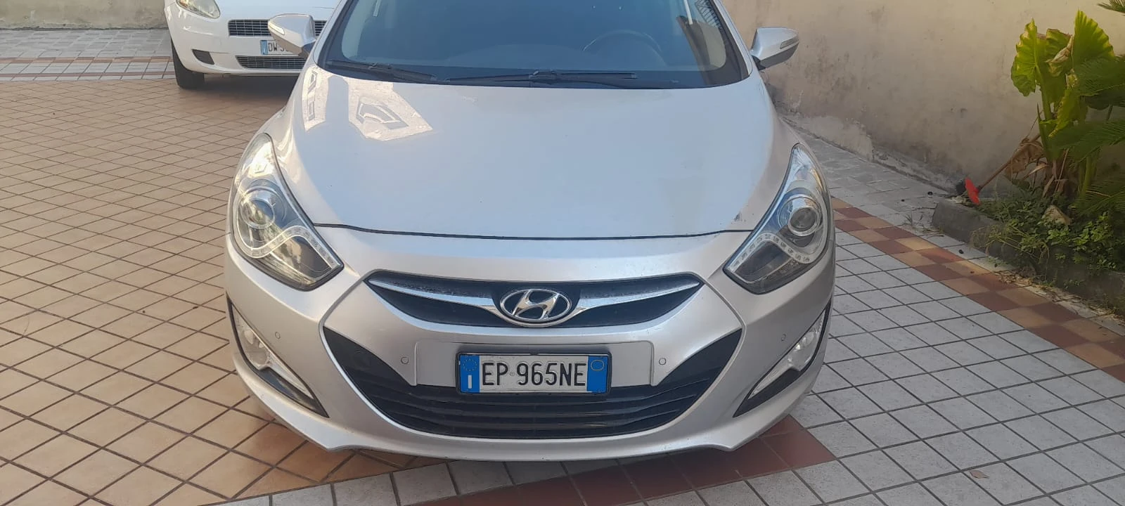 Hyundai I40 1.7 - изображение 2