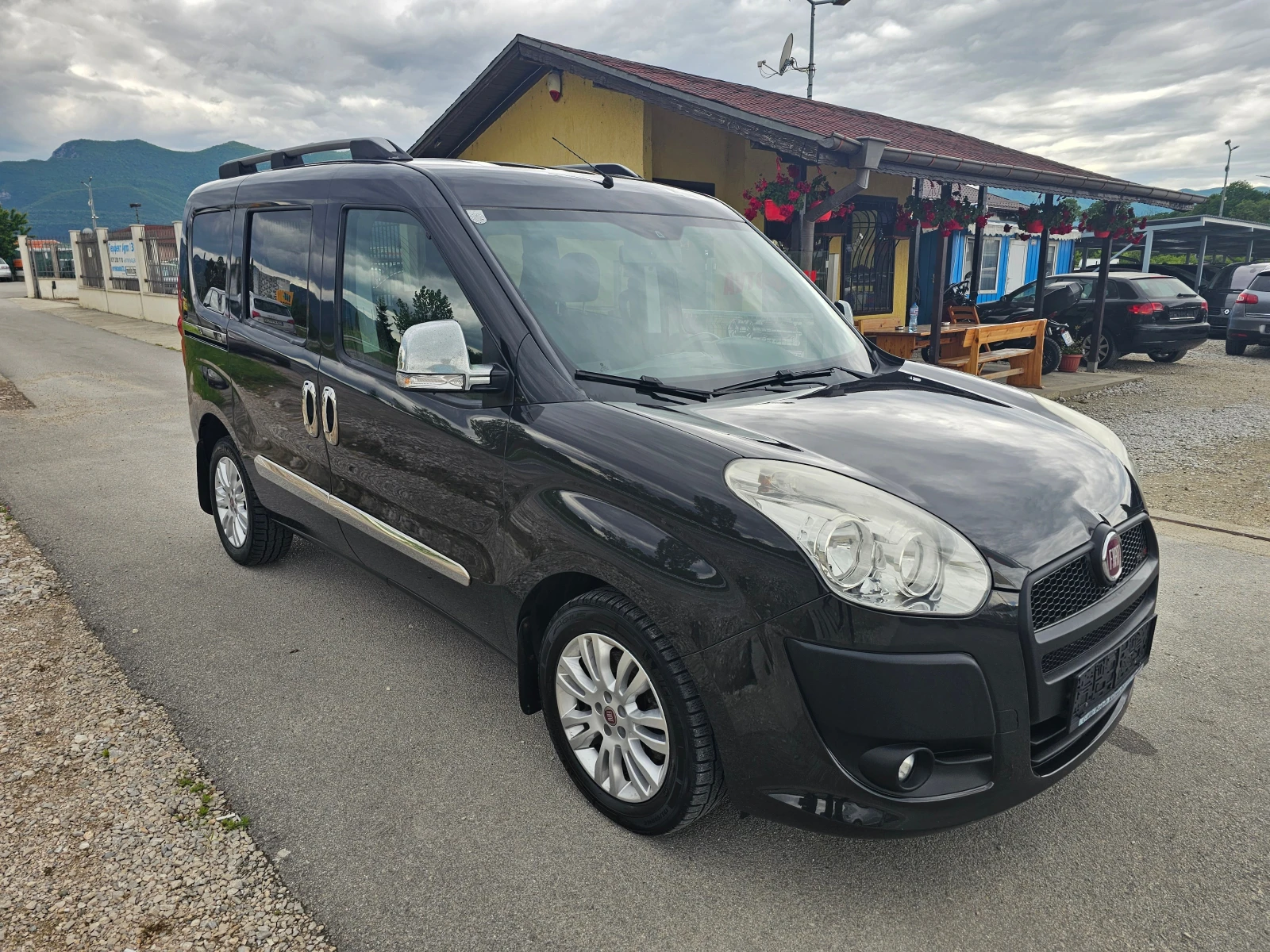 Fiat Doblo 2.0МULTIJET ! ! РЕАЛНИ КИЛОМЕТРИ ! !КЛИМАТРОНИК - изображение 7