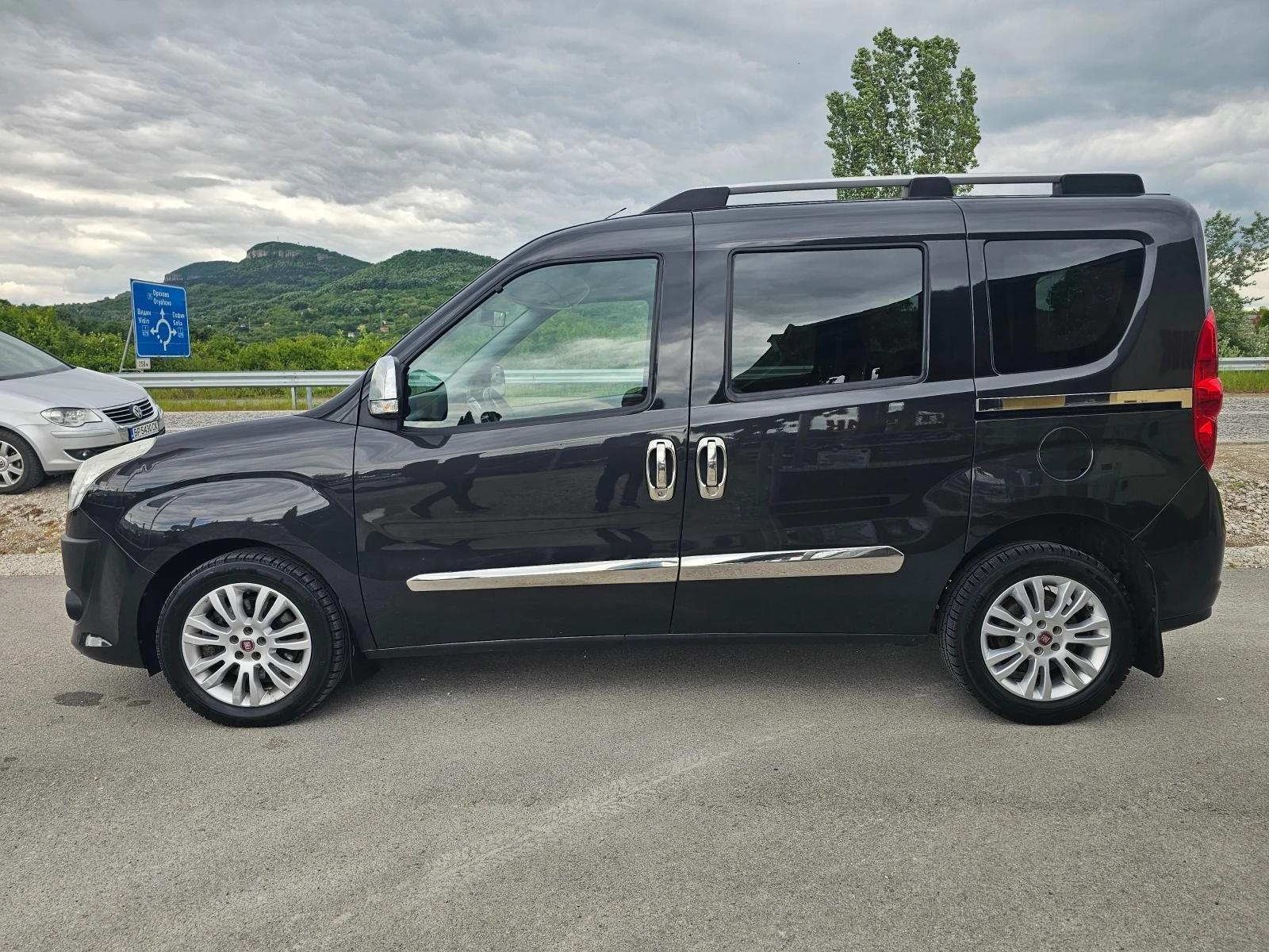 Fiat Doblo 2.0МULTIJET ! ! РЕАЛНИ КИЛОМЕТРИ ! !КЛИМАТРОНИК - изображение 2