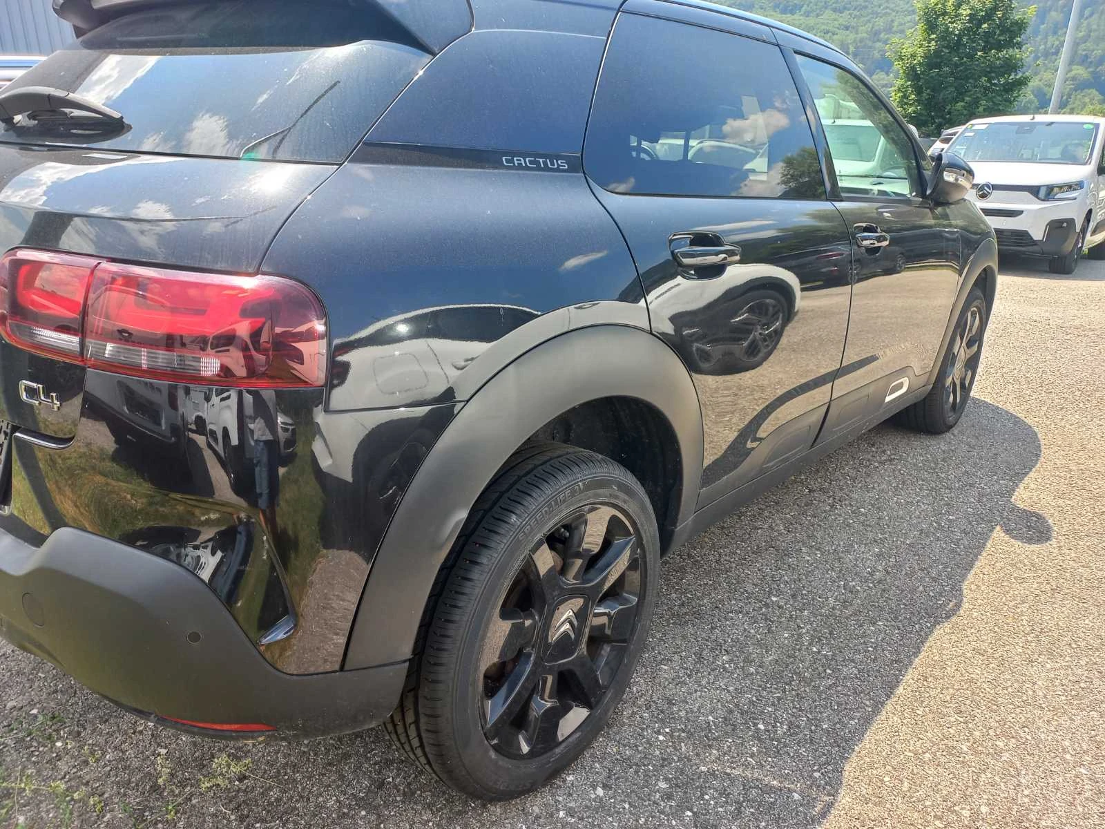 Citroen C4 Cactus 1.5 HDI - изображение 5