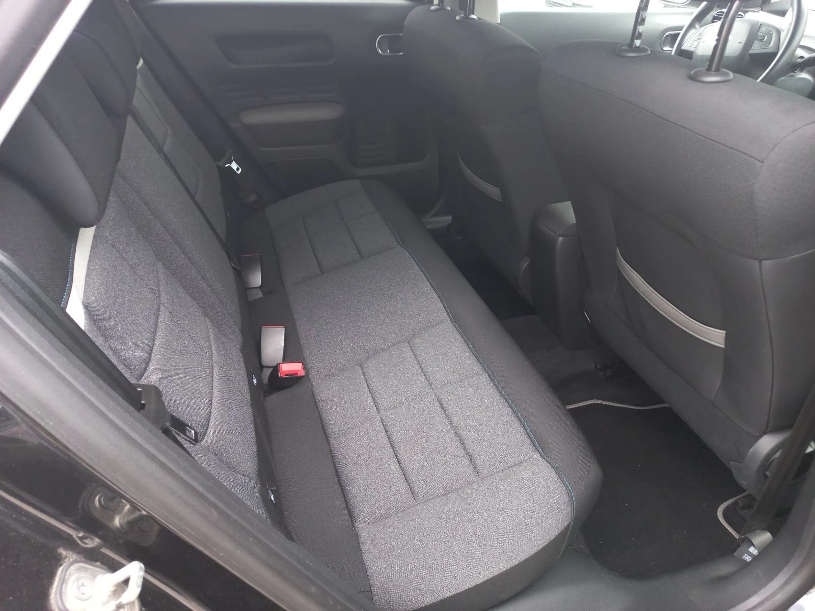 Citroen C4 Cactus 1.5 HDI - изображение 8
