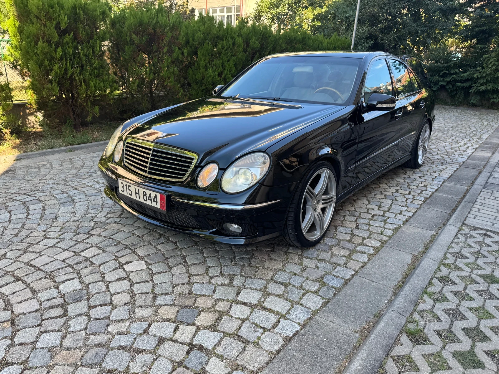 Mercedes-Benz E 320 CDI AMG Full - изображение 2