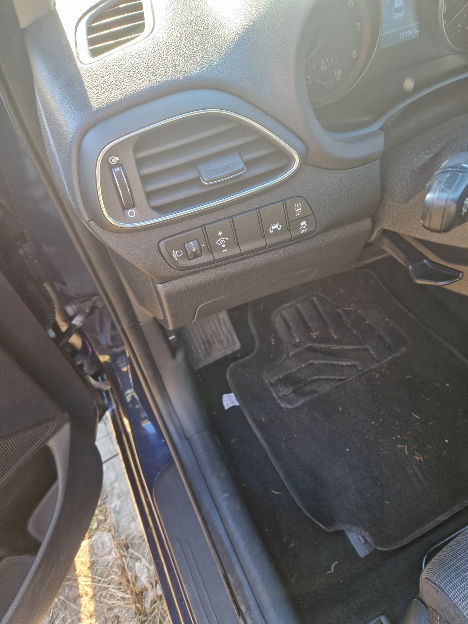 Hyundai I30 1.4  99 коня - изображение 10