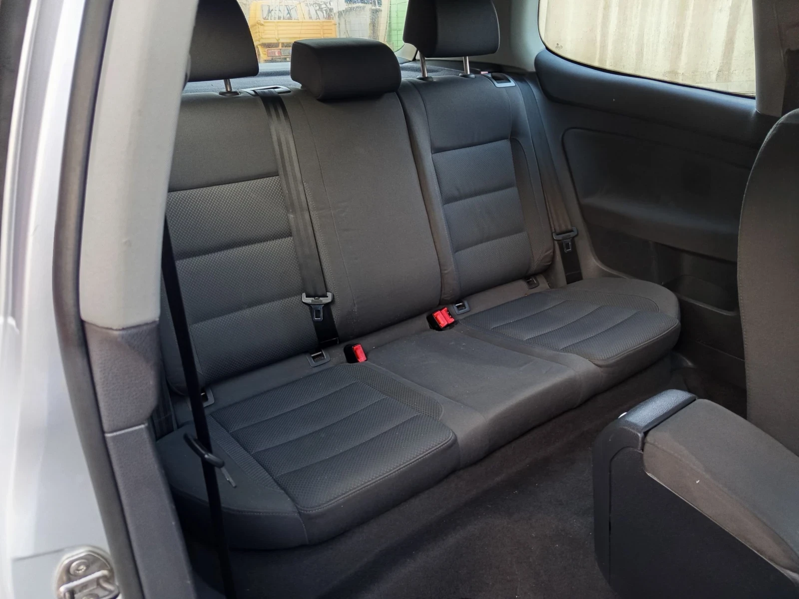 VW Golf 1.6i 6скорости - изображение 10