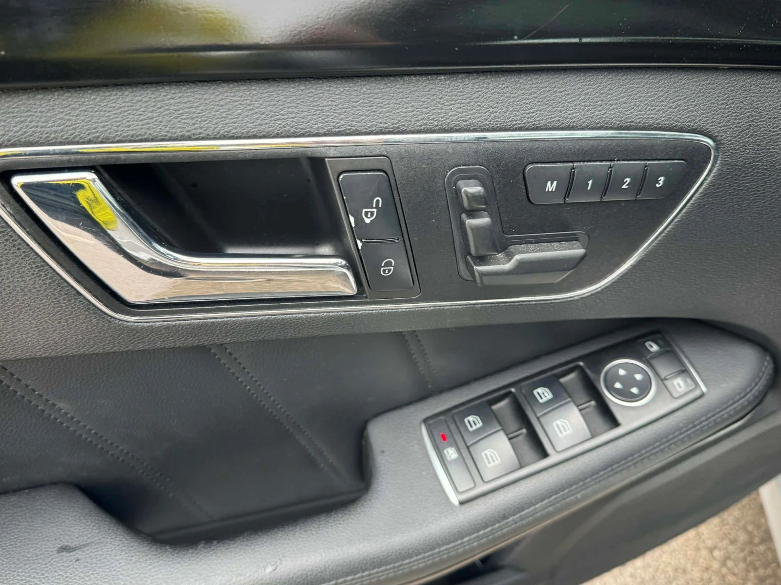 Mercedes-Benz E 350 AMG paket 4x4 Avangarde, снимка 8 - Автомобили и джипове - 54150205